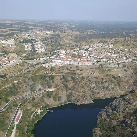 Pensao Vista Bela 3*