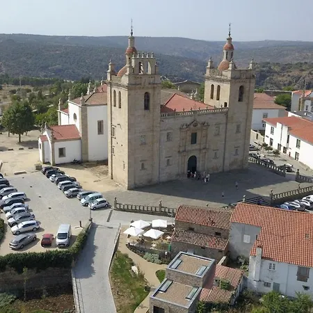 Guest house Pensao Vista Bela 3*