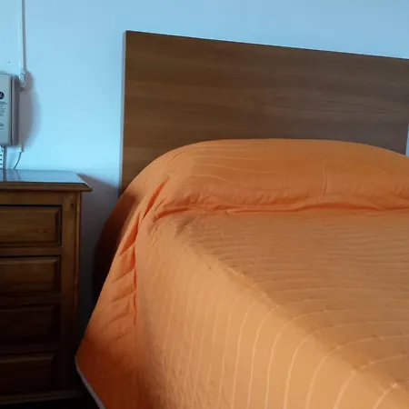 بيت ضيافة Pensao Vista Bela 3*
