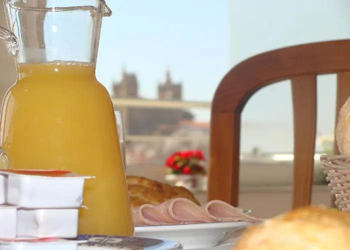 Pensao Vista Bela Pensión Miranda del Duero